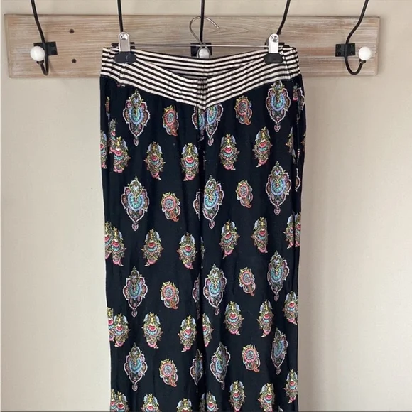 Anthropologie Bohemian Print Pants~Size XS - Picture 2 of 6